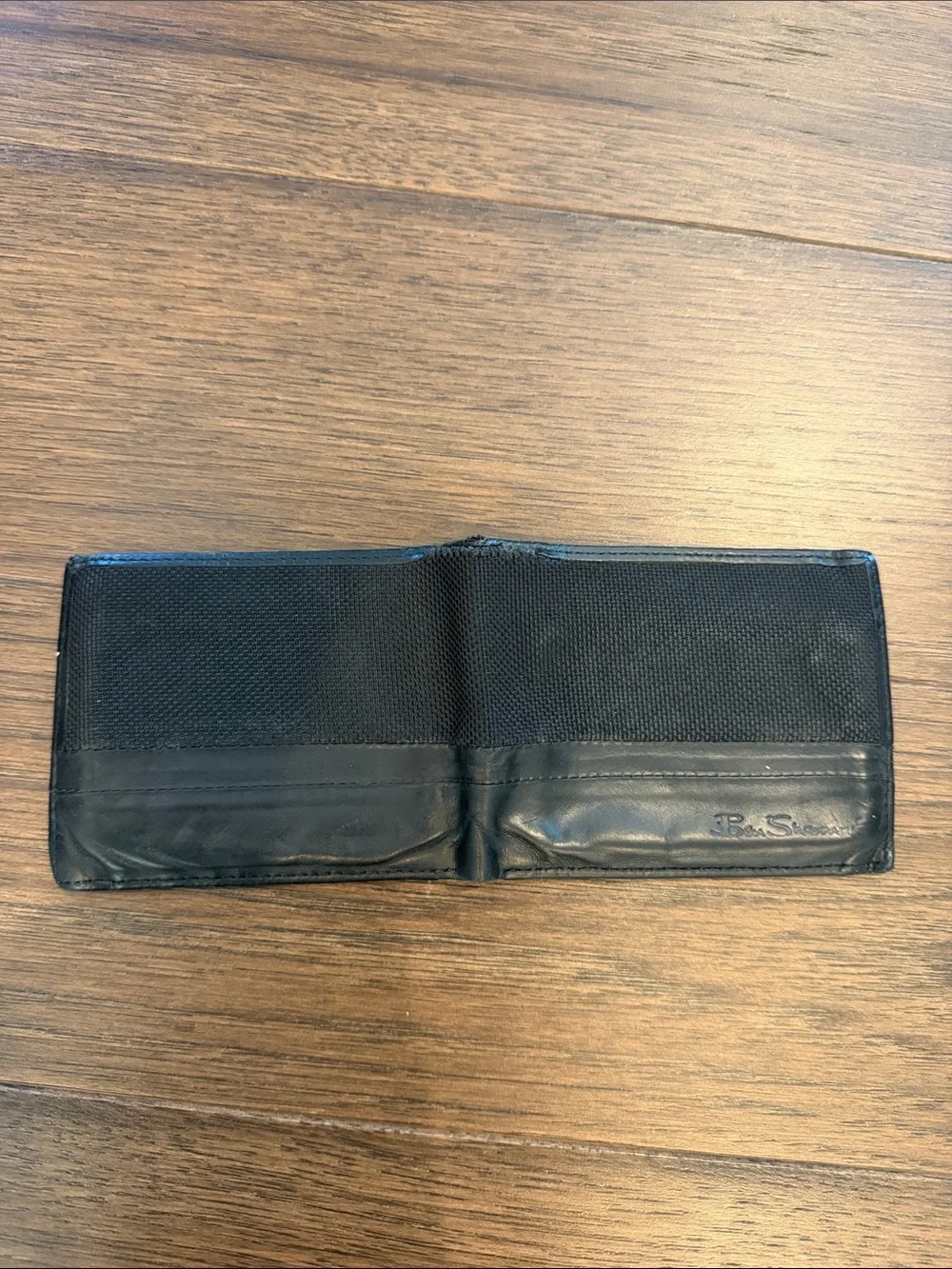 Ben Sherman Black Textured Bifold Wallet with Leather Trim - P1-2